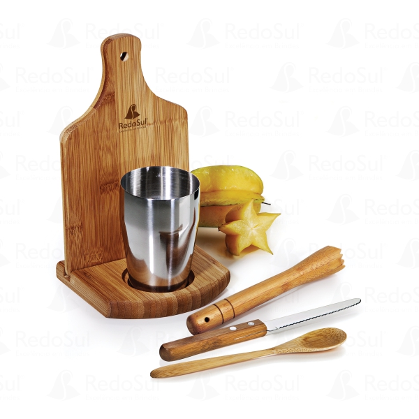 RD 7000443-Kit Para Caipirinha Personalizado em Bambu  com Copo Inox em Lavrinhas-SP